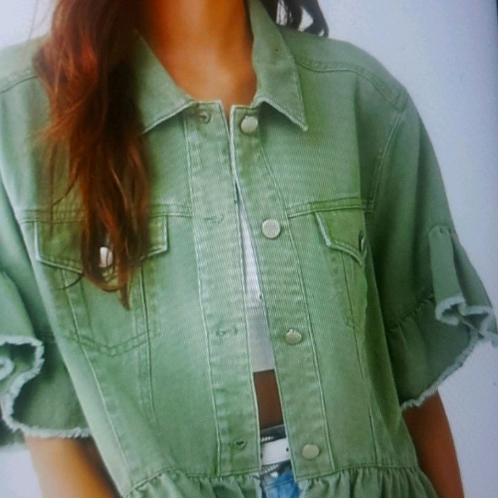 Forever 21 Ruffled new denim jacket!